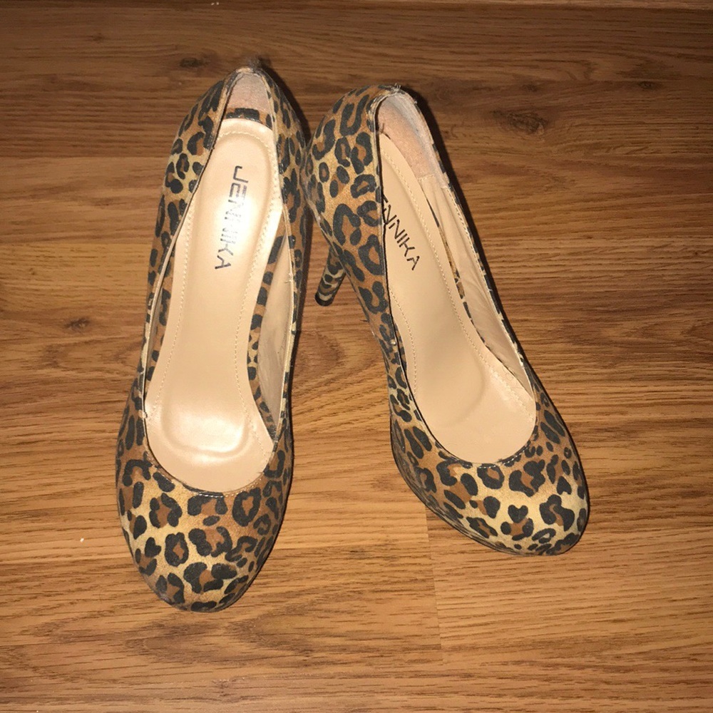 Leopard print pumps. Taking reasonable offers!